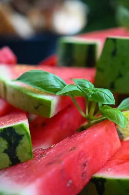 Lade das Bild in den Galerie-Viewer, WATERMELON SUGAR
