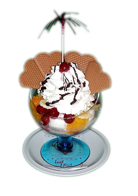 Ice Cream Shaped Diamond Evening Clutch Bag