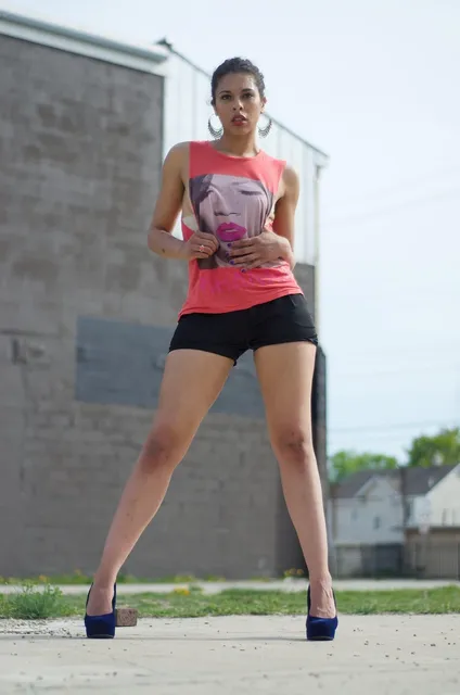 Load image into Gallery viewer, BLACK FANNY PACK FOR WOMEN
